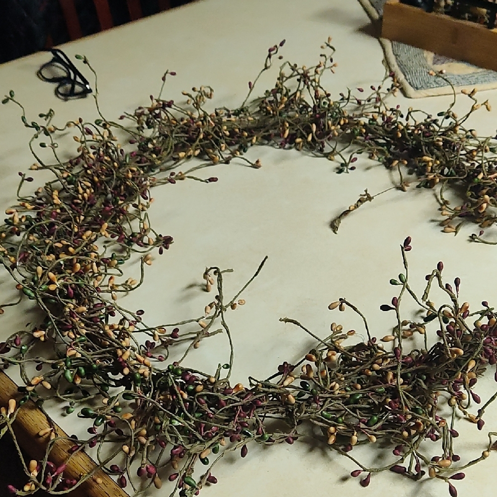 Rustic Berry Garland Wreath